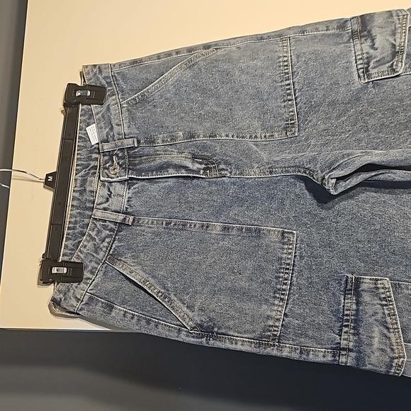 Cargo jeans - Picture 2 of 4